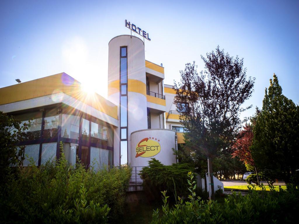 Hotel Select Atessa Exterior foto