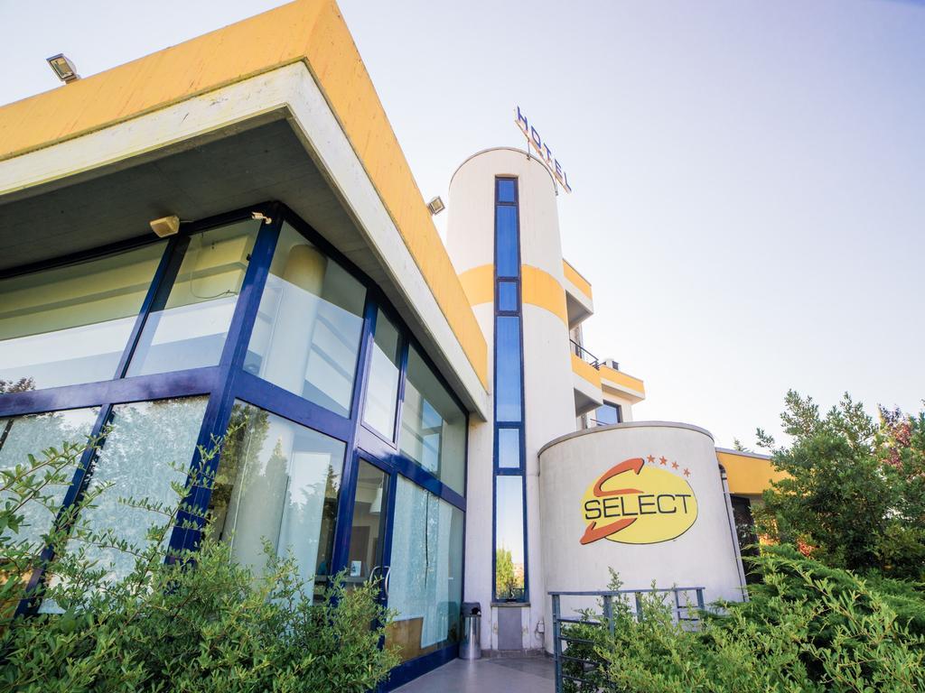Hotel Select Atessa Exterior foto