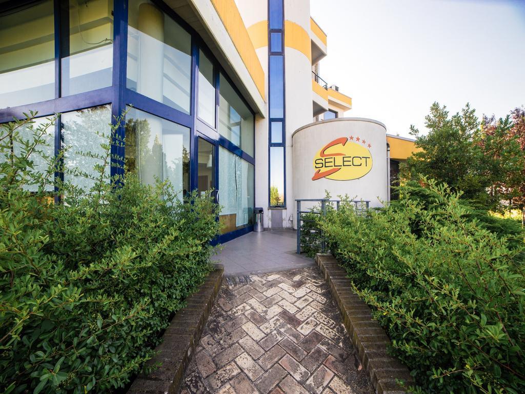 Hotel Select Atessa Exterior foto
